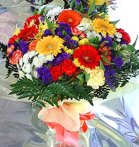  Ankara K�z�lay 14 �ubat sevgililer g�n� �i�ek  karma b�y�k ve g�sterisli mevsim demeti
