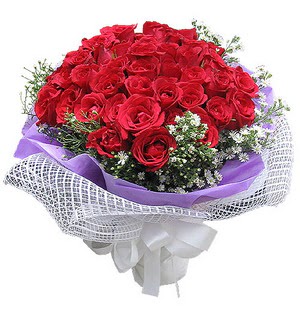  K�z�lay uluslararas� �i�ek g�nderme  12 adet kirmizi g�l buketi - buket tanzimi -