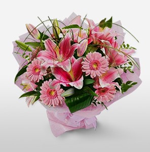 1 dal kazablanka ve k�r �i�ek g�rsel buketi  K�z�lay �i�ek online �i�ek sipari�i 