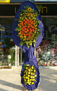  K�z�lay �i�ek ma�azas� , �i�ek�i adresleri  A��l�� �i�ek modelleri  Ankara K�z�lay kaliteli taze ve ucuz �i�ekler 