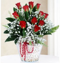 9 adet k�rm�z� g�l cam i�erisinde  Ankara K�z�lay �i�ek�i telefonlar� 