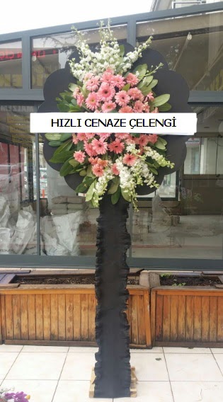 H�zl� cenaze �i�e�i �elengi  Ankara K�z�lay internetten �i�ek sipari�i 