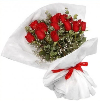 9 adet k�rm�z� g�l buketi  K�z�lay anneler g�n� �i�ek yolla 
