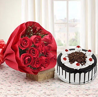 12 adet k�rm�z� g�l 4 ki�ilik ya� pasta  Ankara K�z�lay cicekciler , cicek siparisi 