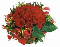  K�z�lay �i�ek g�nderme sitemiz g�venlidir  12 adet g�lden sepet tanzim
