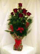 10 adet kirmizi g�llerden  Ankara K�z�lay �i�ek yolla , �i�ek g�nder , �i�ek�i  