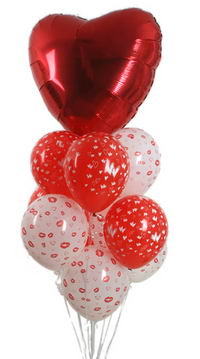 Sevdiklerinize 17 adet uçan balon demeti yollayin.   Ankara Kızılay hediye sevgilime hediye çiçek 