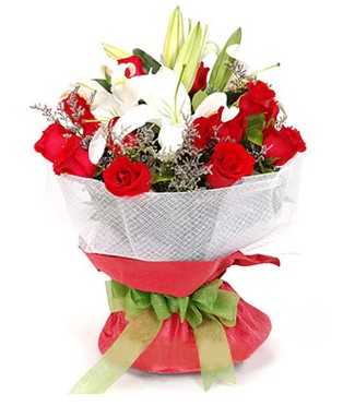  Ankara K�z�lay 14 �ubat sevgililer g�n� �i�ek  1 dal kazablanka 11 adet k�rm�z� g�l buketi