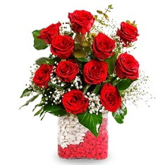 11 adet kırmızı gül vazosu  Ankara Kızılay yurtiçi ve yurtdışı çiçek siparişi 