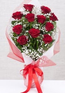 11 kırmızı gülden buket çiçeği  Ankara Kızılay İnternetten çiçek siparişi 