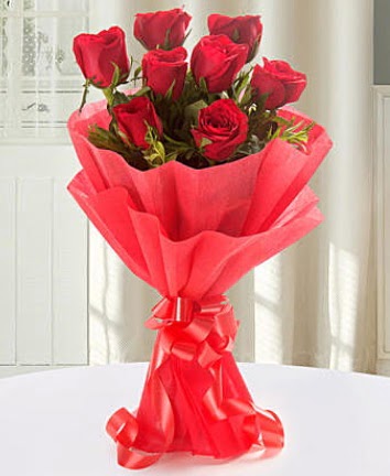 9 adet kırmızı gülden modern buket  Ankara Kızılay internetten çiçek satışı  